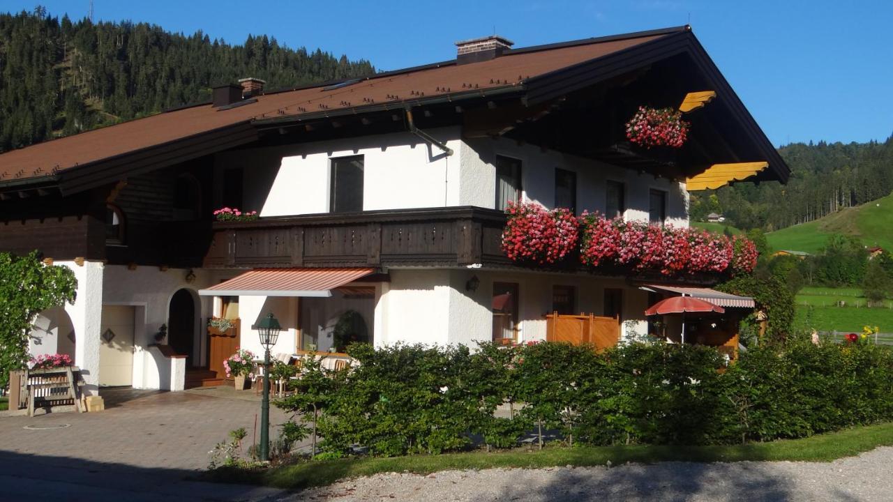 Gaestehaus Christl Радщат Екстериор снимка
